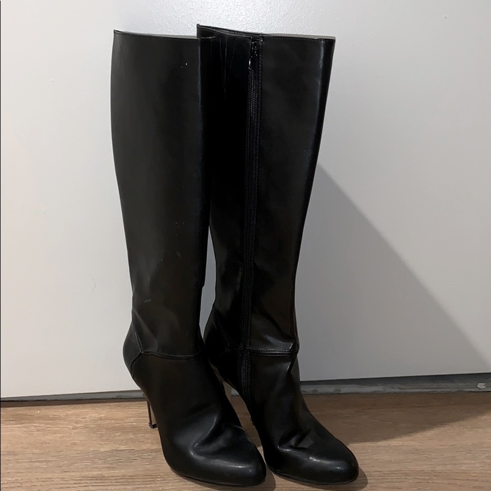 Knee high stiletto, almond toe boots